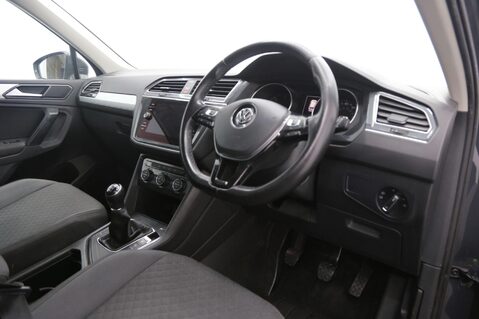 Volkswagen Tiguan SE NAV TDI BMT 21