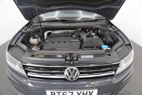 Volkswagen Tiguan SE NAV TDI BMT 27