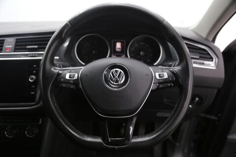 Volkswagen Tiguan SE NAV TDI BMT 10
