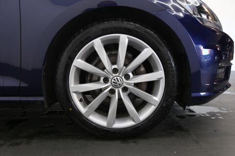 Volkswagen Golf GT TSI EVO DSG 26