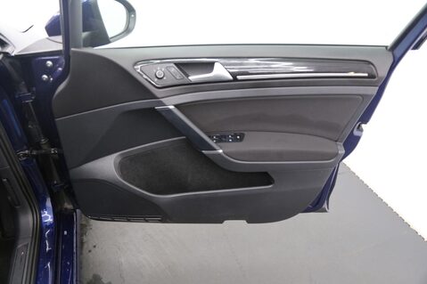 Volkswagen Golf GT TSI EVO DSG 19