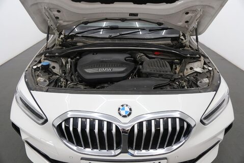 BMW 1 Series 118D M SPORT 27