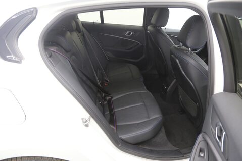 BMW 1 Series 118D M SPORT 22