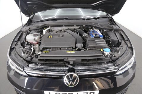 Volkswagen Golf LIFE TSI 26