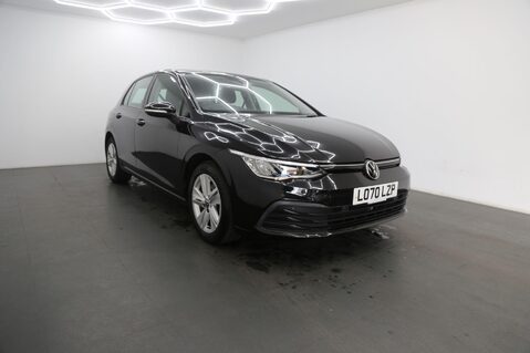 Volkswagen Golf LIFE TSI 1