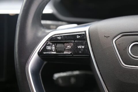 Audi E-Tron SPORTBACK QUATTRO TECHNIK 16