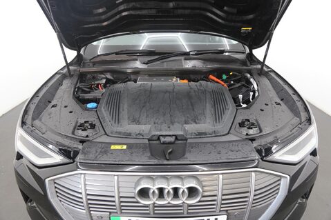Audi E-Tron SPORTBACK QUATTRO TECHNIK 27