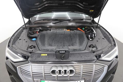 Audi E-Tron SPORTBACK QUATTRO TECHNIK 27