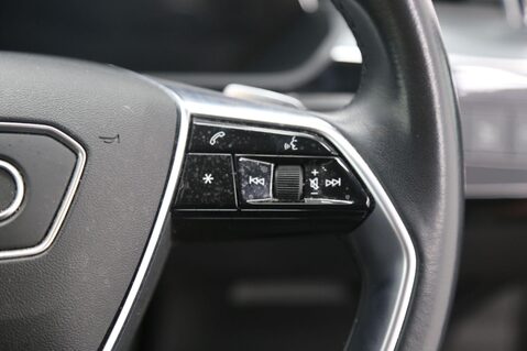 Audi E-Tron SPORTBACK QUATTRO TECHNIK 17