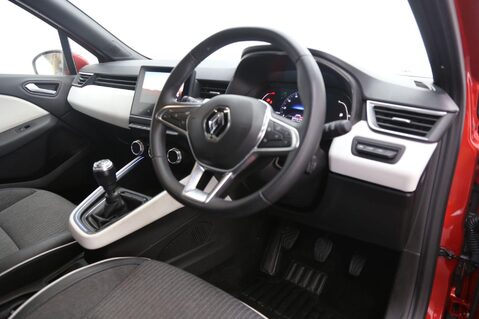 Renault Clio SE EDITION TCE 22
