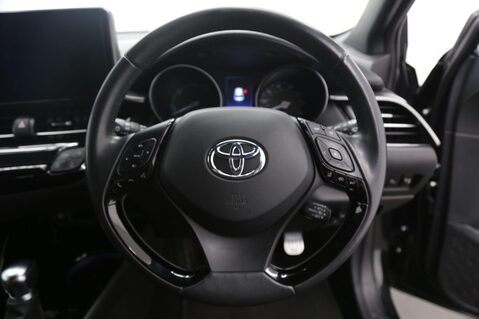 Toyota C-HR DESIGN 10