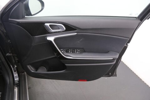 Kia Xceed XCEED 3 ISG 19