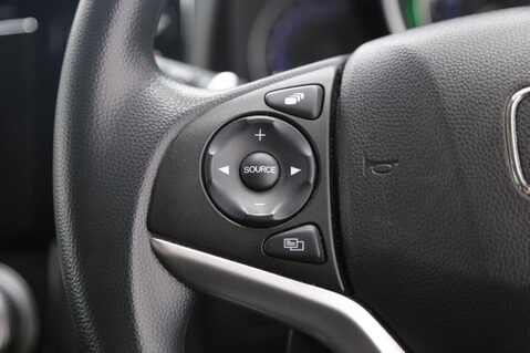 Honda Jazz I-VTEC SE 11