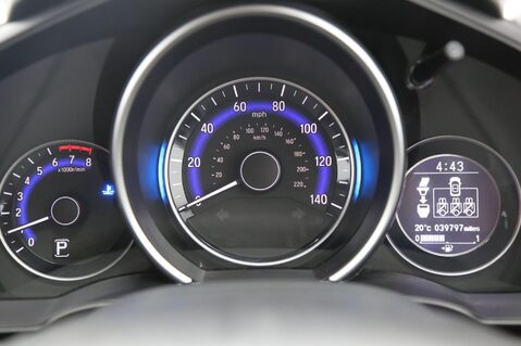 Honda Jazz I-VTEC SE 16