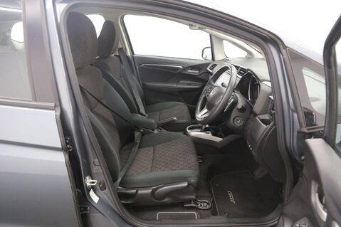 Honda Jazz I-VTEC SE 22