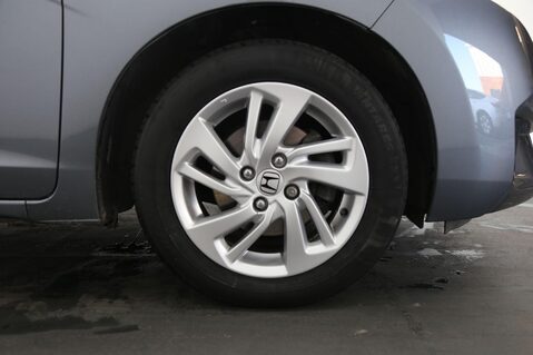 Honda Jazz I-VTEC SE 28