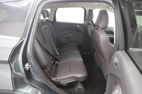 Ford Kuga TITANIUM TDCI 22