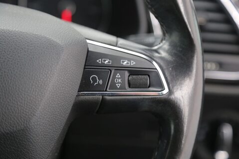 SEAT Leon TDI SE DYNAMIC DSG 12