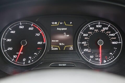 SEAT Leon TDI SE DYNAMIC DSG 14