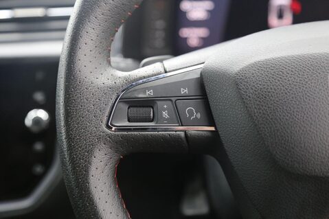SEAT Arona TSI FR SPORT DSG 11