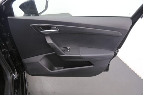 SEAT Ibiza TSI SE TECHNOLOGY 19