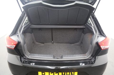 SEAT Ibiza TSI SE TECHNOLOGY 25
