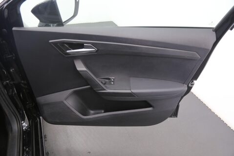 SEAT Ibiza TSI SE TECHNOLOGY 19