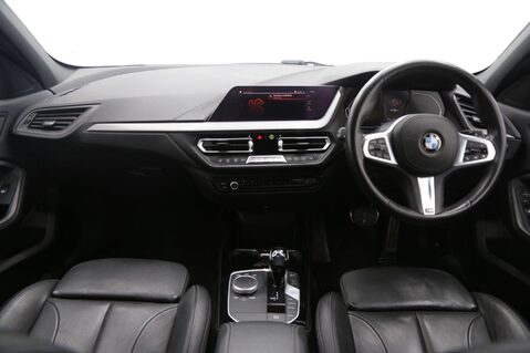 BMW 1 Series 116D M SPORT 9