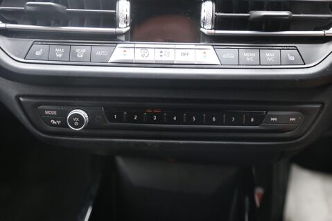 BMW 1 Series 116D M SPORT 17