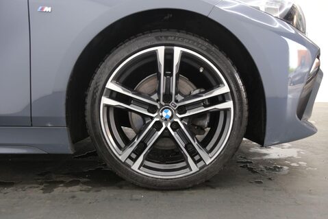 BMW 1 Series 116D M SPORT 26
