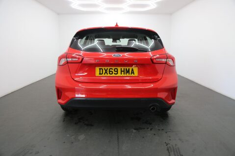 Ford Focus ZETEC 6