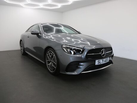 Mercedes-Benz E Class E 300 AMG LINE PREMIUM