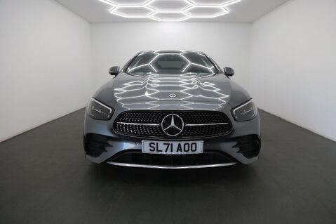 Mercedes-Benz E Class E 300 AMG LINE PREMIUM 2