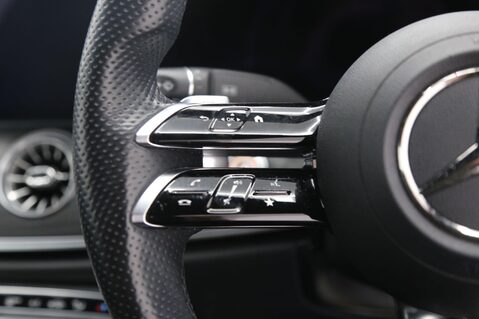 Mercedes-Benz E Class E 300 AMG LINE PREMIUM 11