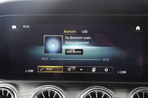 Mercedes-Benz E Class E 300 AMG LINE PREMIUM 16