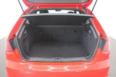 Audi A3 TDI S LINE 25