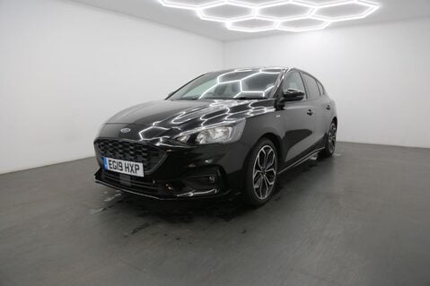 Ford Focus ST-LINE X 3