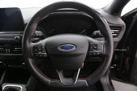 Ford Focus ST-LINE X 10