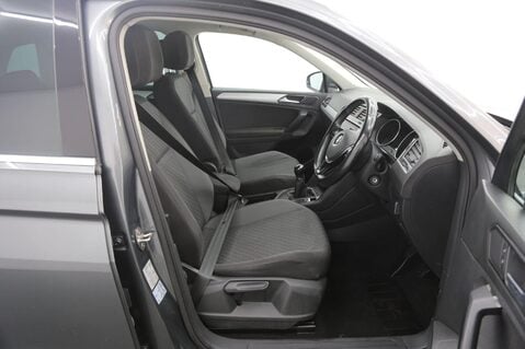 Volkswagen Tiguan SE NAV TSI 20