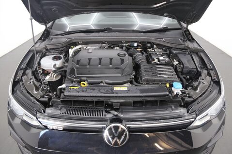 Volkswagen Golf GTD TDI DSG 28