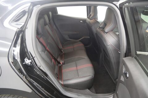 Renault Clio RS LINE TCE 23