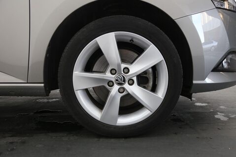 Skoda Fabia SE L TSI DSG 26