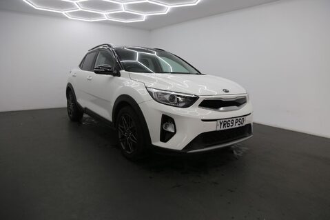 Kia Stonic MAXX 1