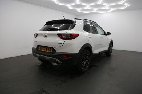 Kia Stonic MAXX 5