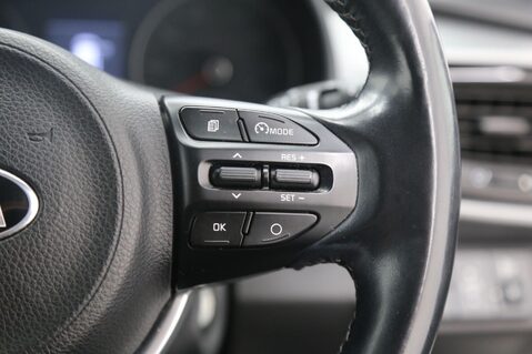 Kia Stonic MAXX 12