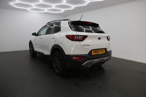 Kia Stonic MAXX 7