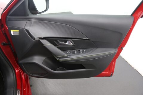 Peugeot 208 PURETECH GT S/S 20