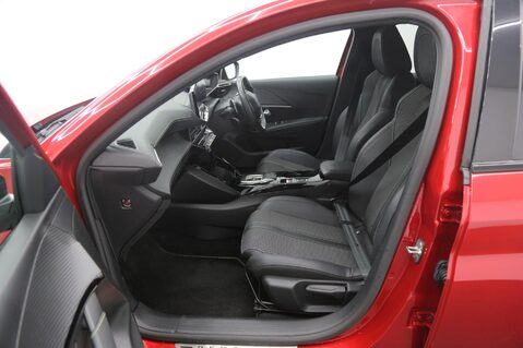 Peugeot 208 PURETECH GT S/S 24