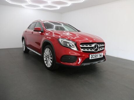 Mercedes-Benz GLA GLA 180 AMG LINE EDITION