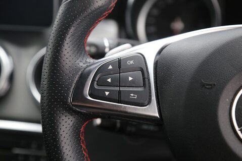 Mercedes-Benz GLA GLA 180 AMG LINE EDITION 11